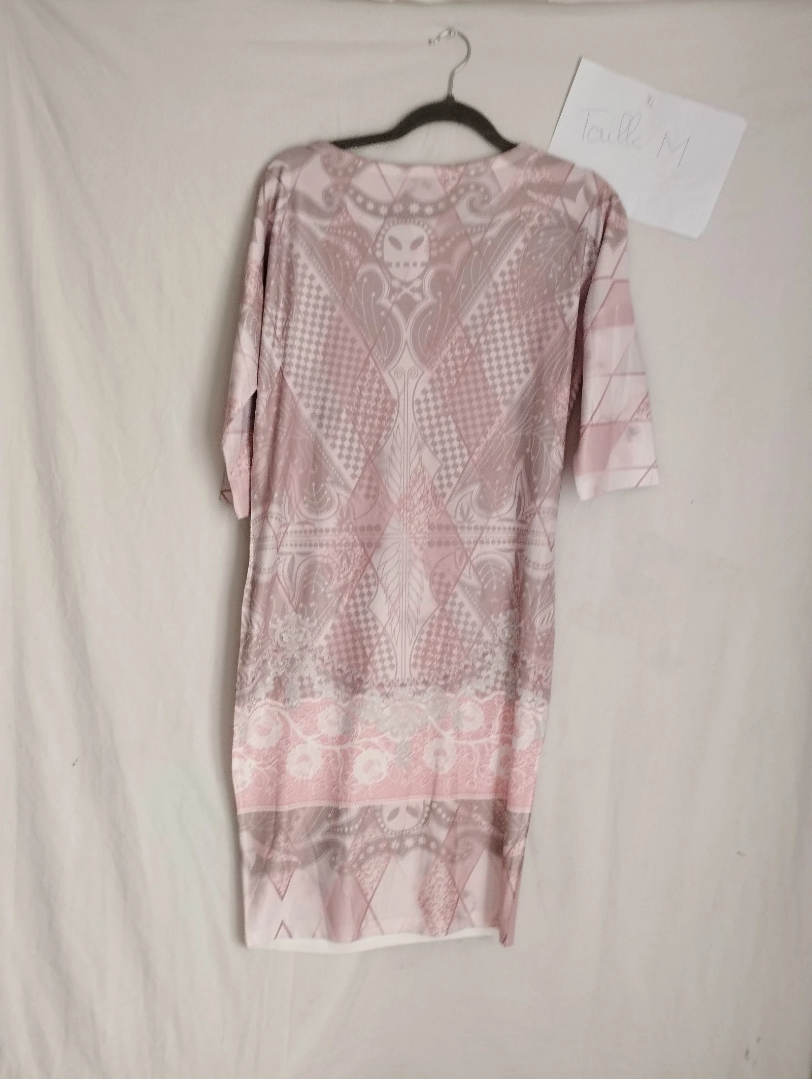 Vestido com estampa barroca missy tamanho m – photo 4
